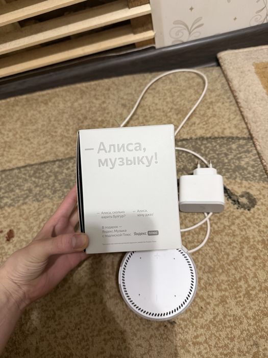 Умная колонка станиция мини , Алиса.