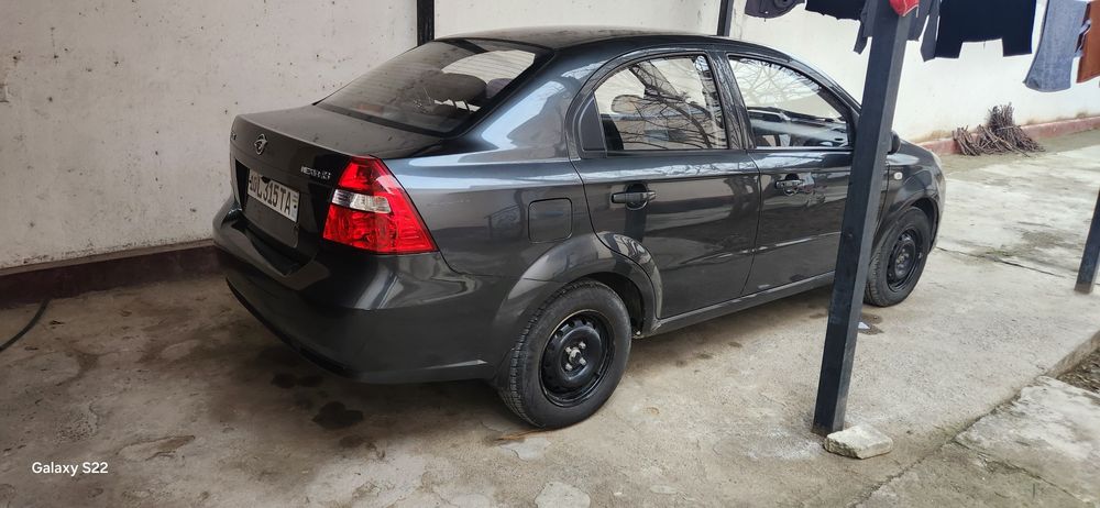 Nexia 3 yili 2018 yurgani 220000 kiraska bor