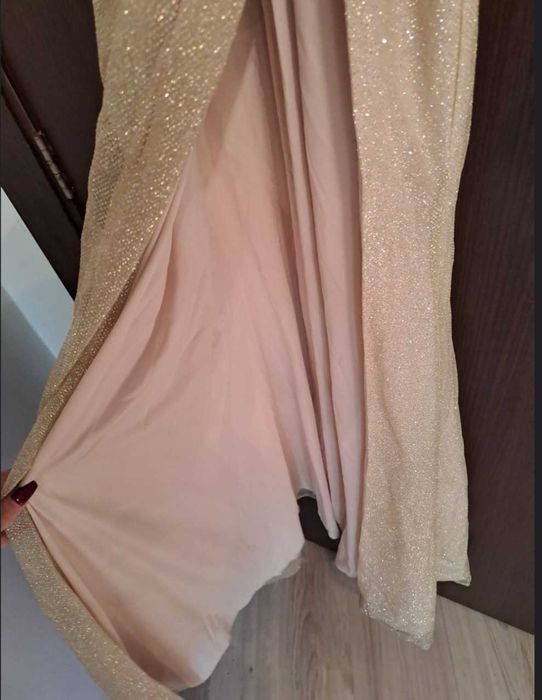 Бална абитуриентска рокля - САЩ