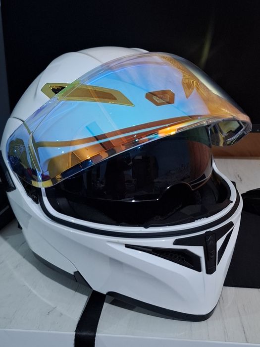 Продам! Мото шлем GIKE белый Dual Visor System (DVS)