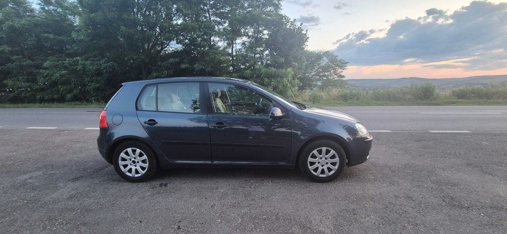 VOLKSWAGEN Golf 2005 — imagine 3