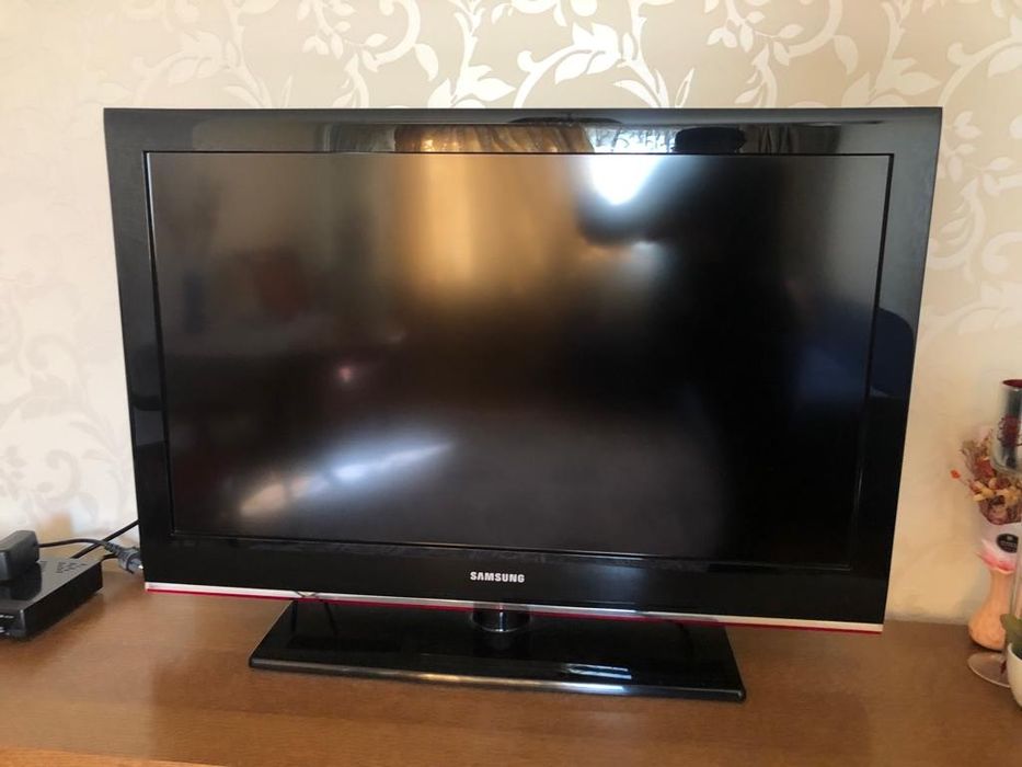 Телевизор Samsung