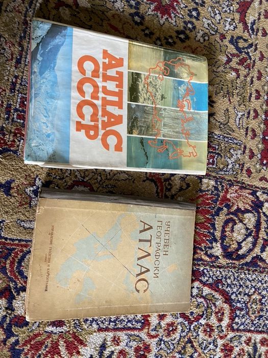 Книги на различна тематика – от 1 до 10 лв.