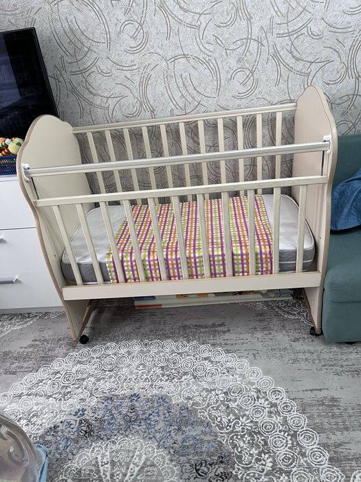 Продам детский манеж