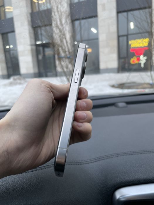 Айфон 15 про 256г