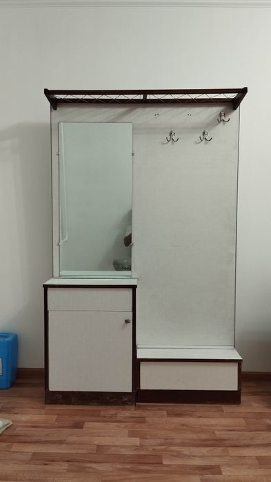 Прихожая за 3000 тг