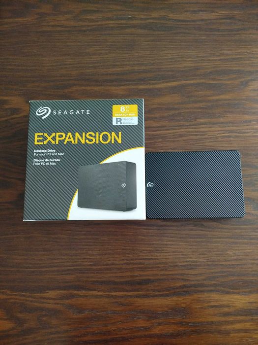 8TB външен HDD хард диск Seagate Expansion Portable