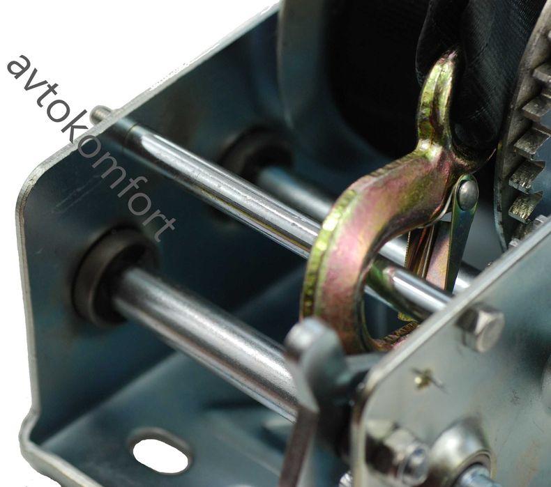 Ръчна Лебедка За Джип Платформа 2000/3000 Либри С Колан Или Въже