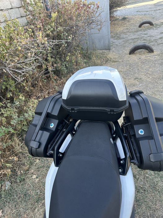 Скутер Tank 150