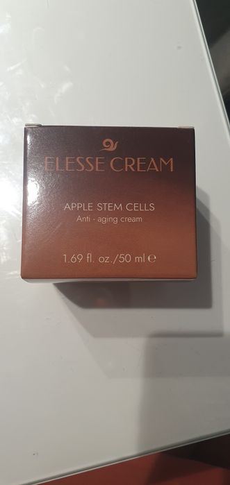 Crema de fata Elesse