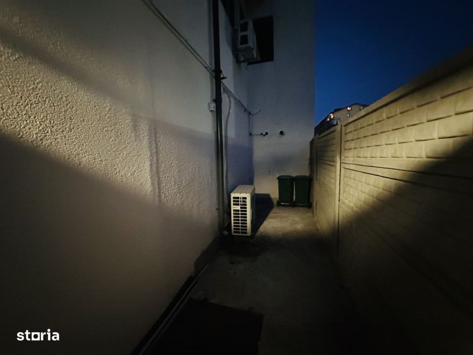 Super spatiu comercial 294,5 mp utili, Tineretului 35 bis, Chiajna