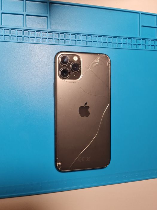 Ремонт Смяна задно стъкло iPhone 12 /13 11 Pro 12 Mini XS MAX / Капак