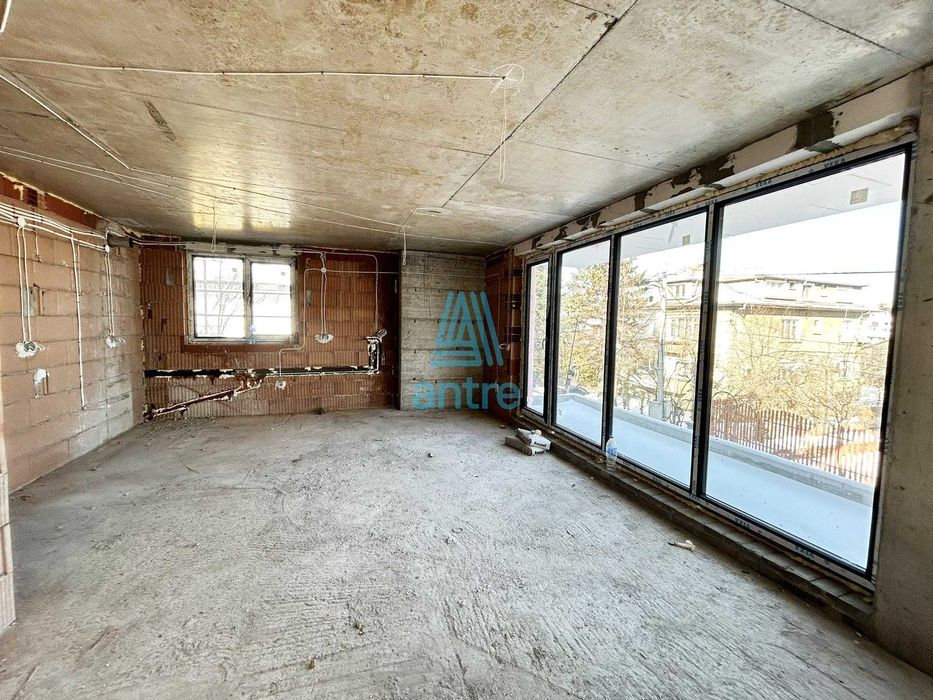 Продава се Тристаен апартамент в София, Бъкстон - 125 кв.м за 1920 €/кв.м - Снимка #8