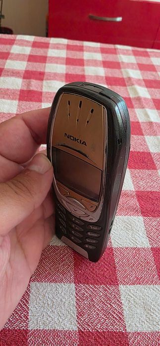 Nokia 6310i златен Немски отключен към всички оператори