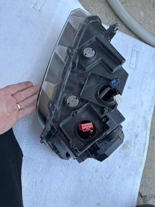 Far dreapta vw amarok.2h.cod:2h1941018.a.