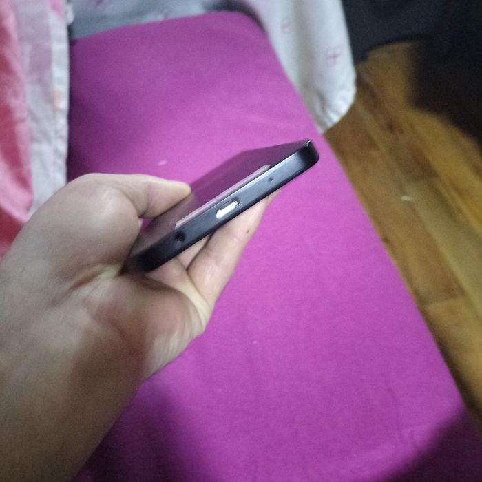 Vând Telefon Redmi A5