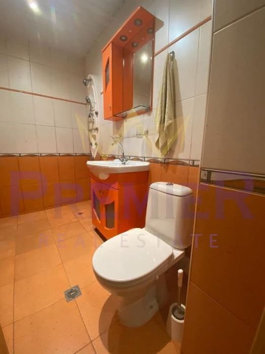 Дава се под наем Тристаен апартамент в Варна, Конфуто - 87 кв.м за 538.56 € - Снимка #9