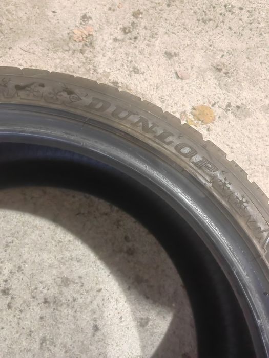 Зимни гуми DUNLOP 225/40/18