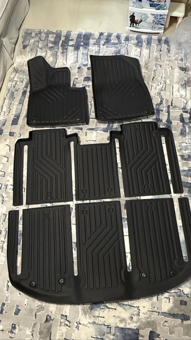 Оригенал полики на zeekr 9x