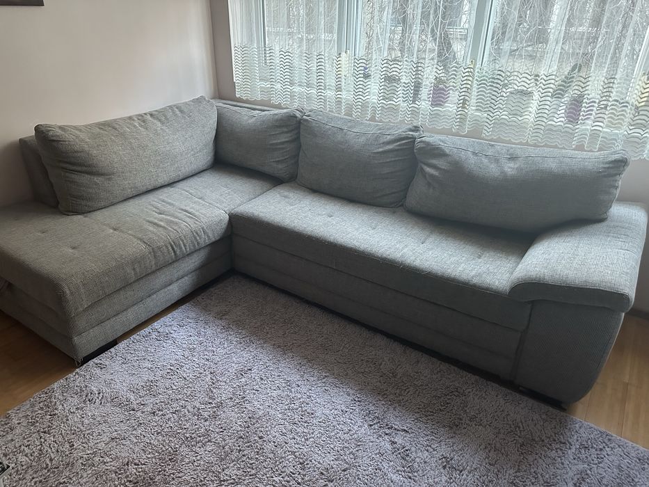 Ъглов Диван с функция за сън