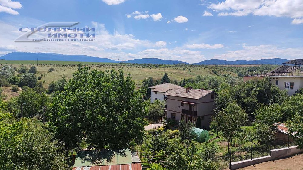 Продава се Къща в с. Гурмазово, Област София-област - 286 кв.м за 1084 €/кв.м - Снимка #4