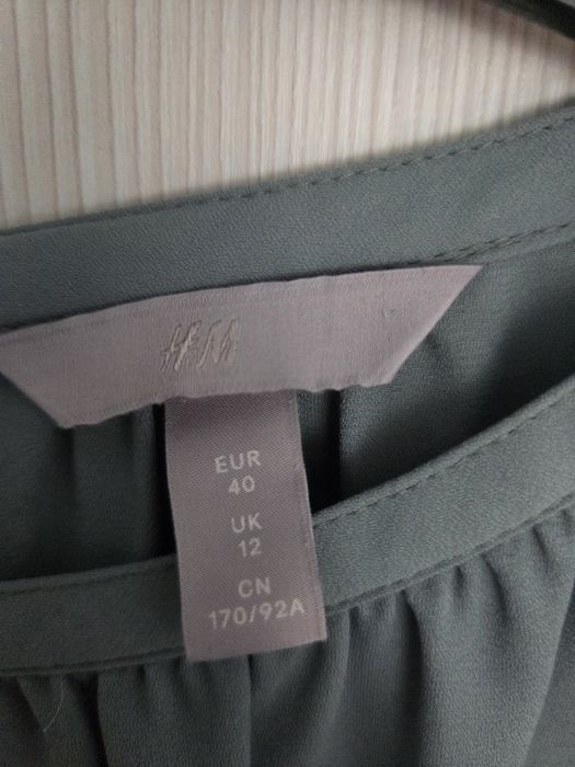 Дамска H&M блуза в нежно зелено