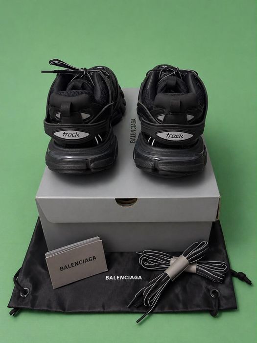 Balenciaga Track Triple Black