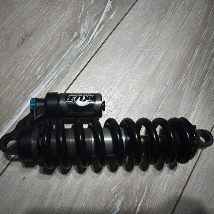 Шок  downhill/ endruo Fox Van rc  222 mm