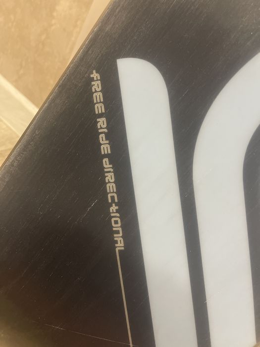 Продам сноуборд в хорошем состоянии