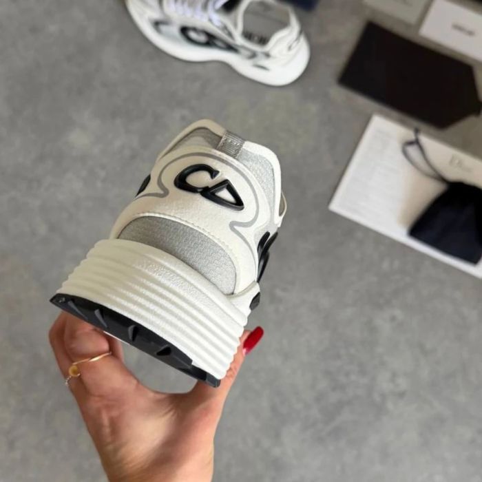 CD B30 "Triple Black&White"