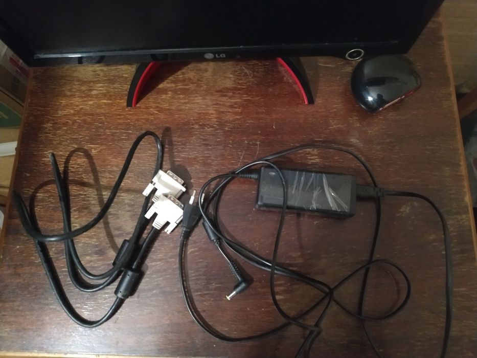 Монитор  LG l1900J, 19 дюймов