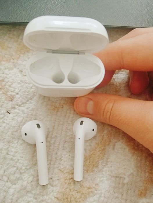 Продам airpods 2 покаления.