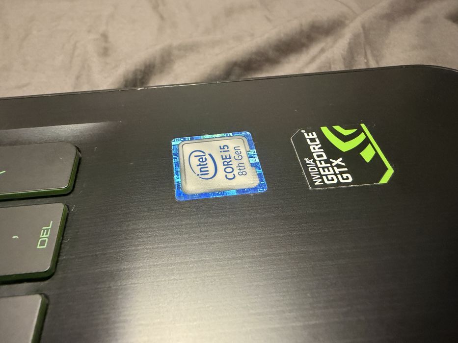 Vand Laptop Gaming  Hp Pavillion i5 12 Gb
