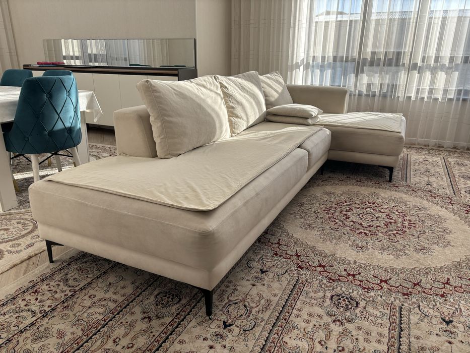 Диван модульный.