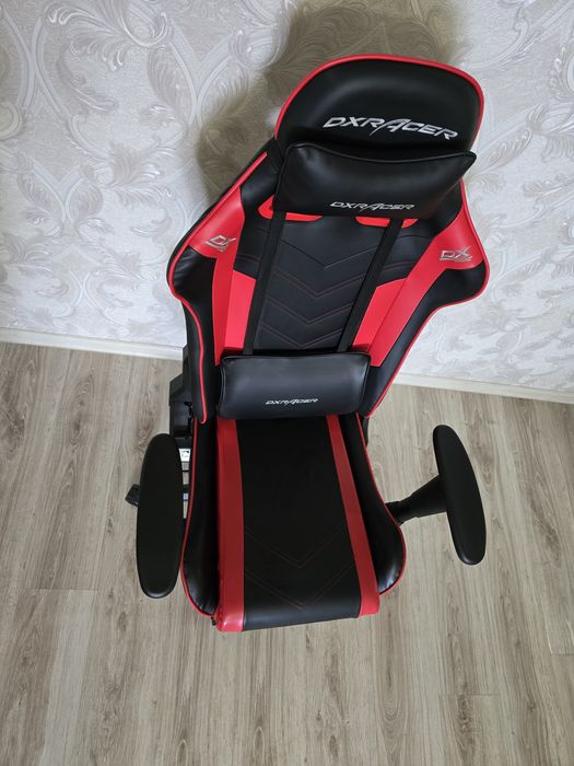 Игровое кресло DXRACER Prince