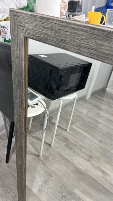 Зеркало интерьерное в раме