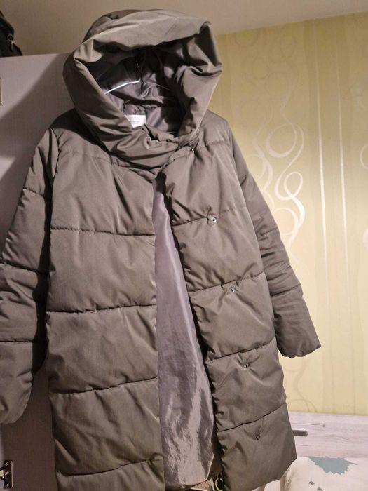 Палто Reserved (размер 34)