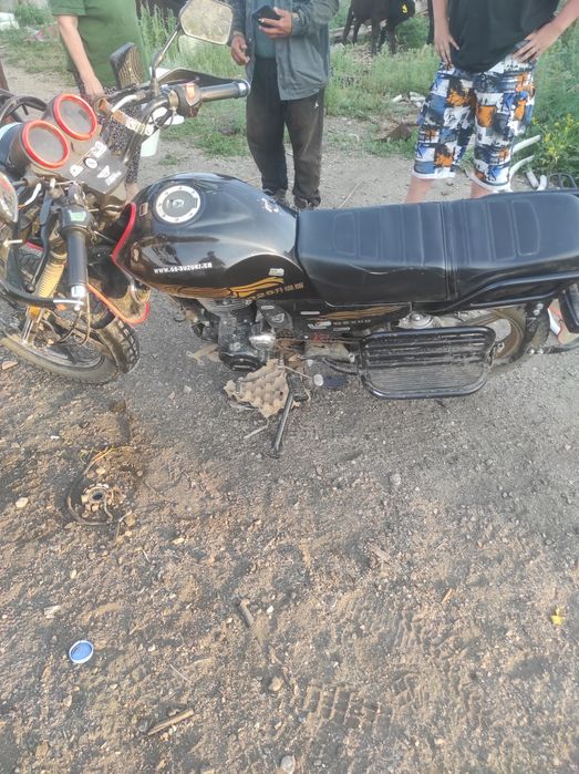 Suzuki gsx 200cc
