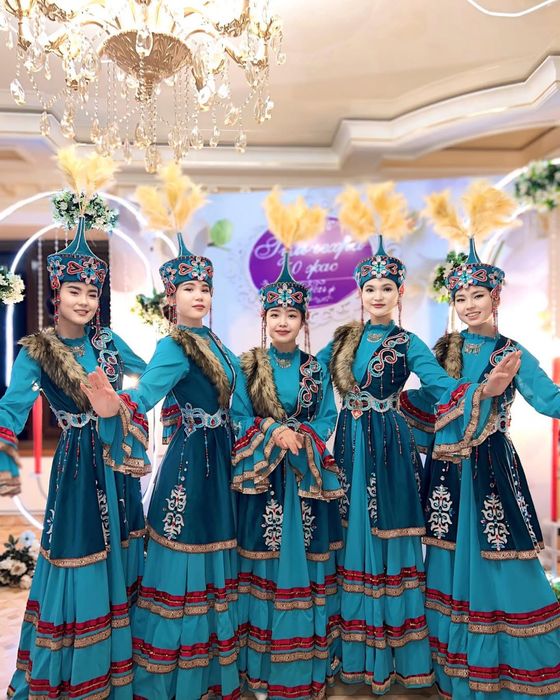 Танцевальные костюмы