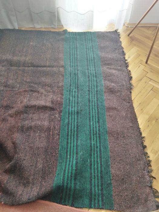 Ръчно тъкани вълнени черги