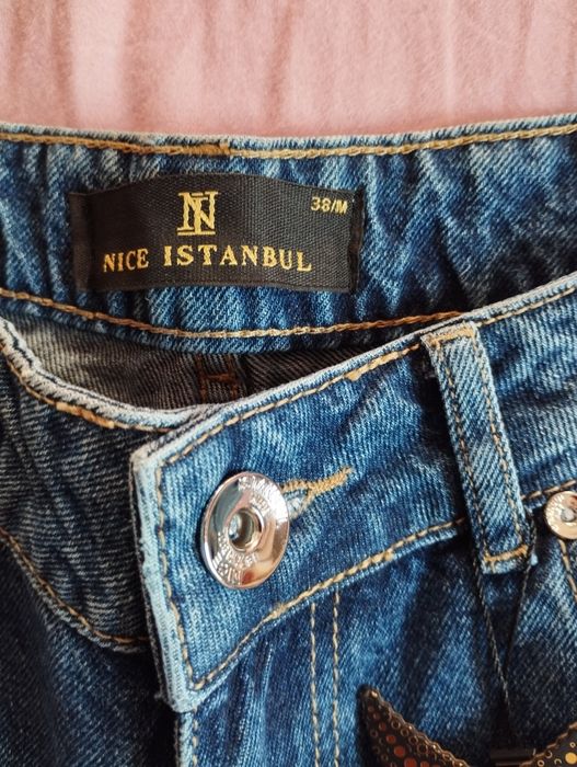 Дамски дънки чисто нови