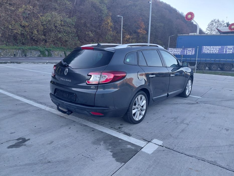 Renault megane 1,9 diesel  an 2010 euro 5  full dotarii