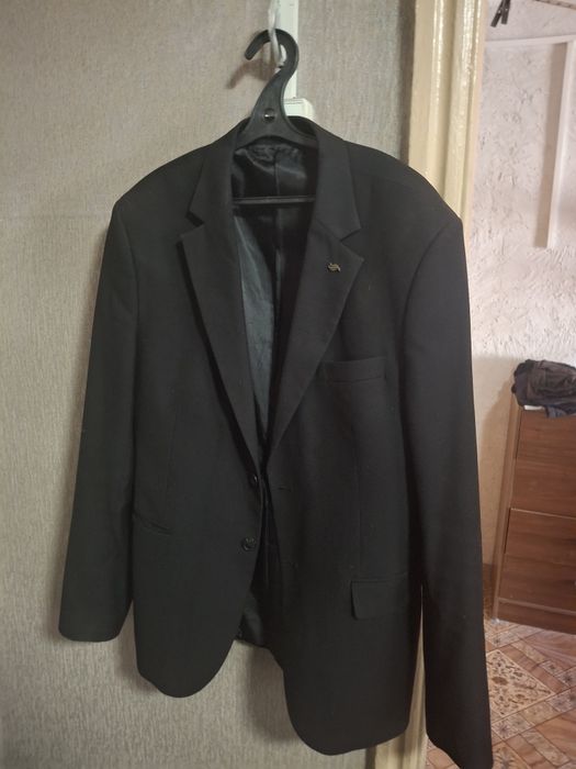Продам пиджак хороший