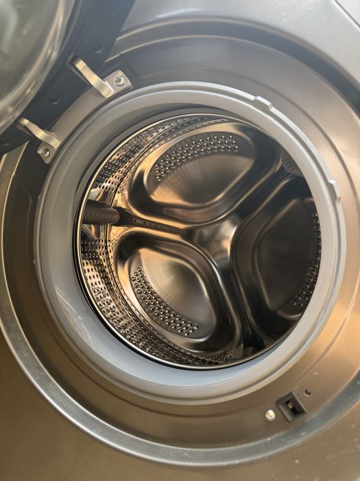 Стиральная машина продам