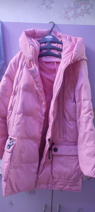 Куртка на девочку 10-12 лет