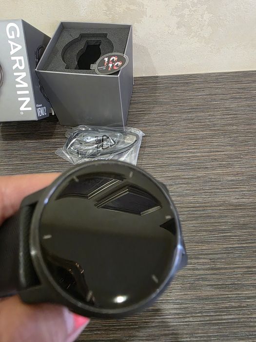 Смарт часовник Garmin Venu 2