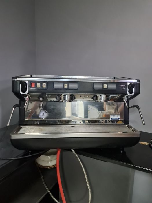 Кофемашинка фирмы simonelli