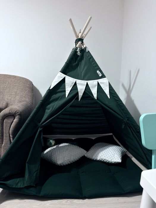 Cort joaca teepee-ca nou!!!l