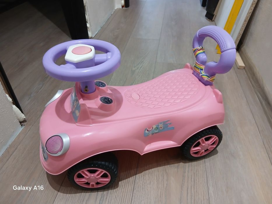 Тротинетка и кола