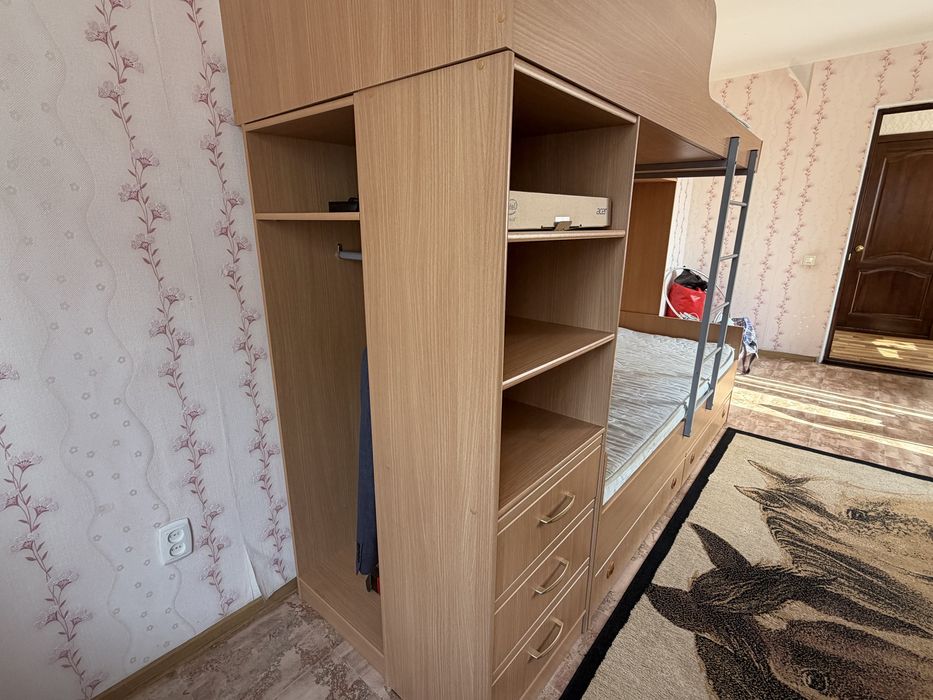 Мебель детская с шкафчиками